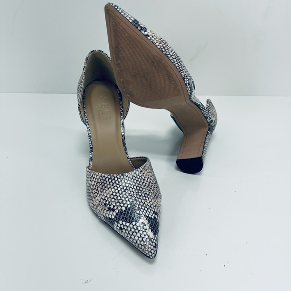 Able Snake Print Leather shoes  Pumps Block Heels Pointed Toe Neutral 10 M - Picture 6 of 10
